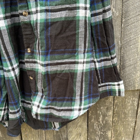 AMERICAN Eagle Oversized Fit Flannel size Small - Picture 10 of 11